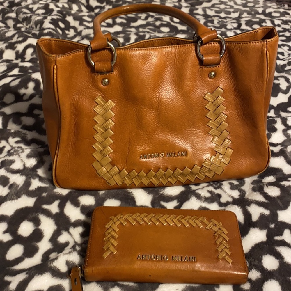 Antonio Melani 2 pc. Leather handbag and wallet.